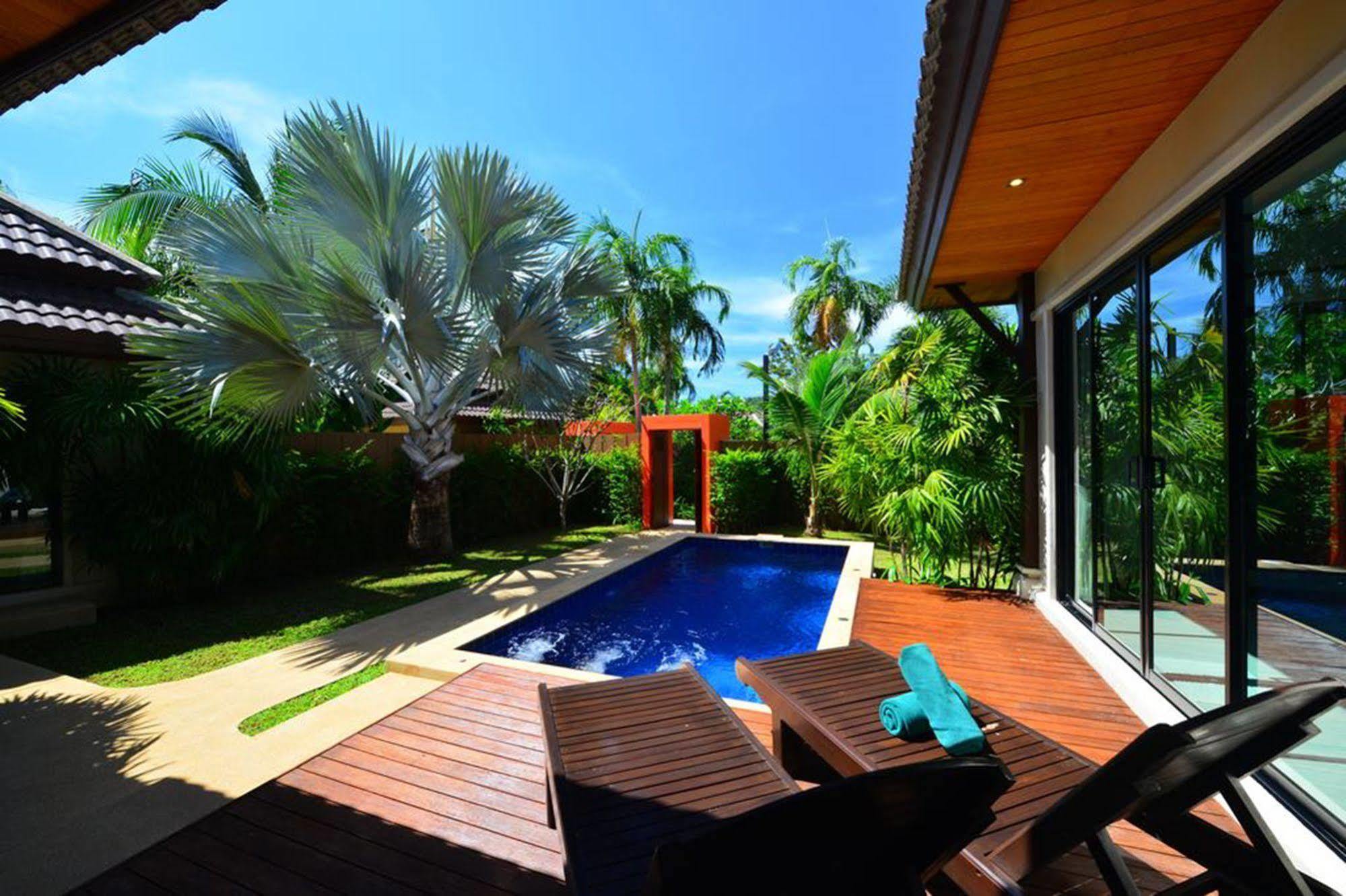 Naiharn Garden Villa Phuket Exterior photo