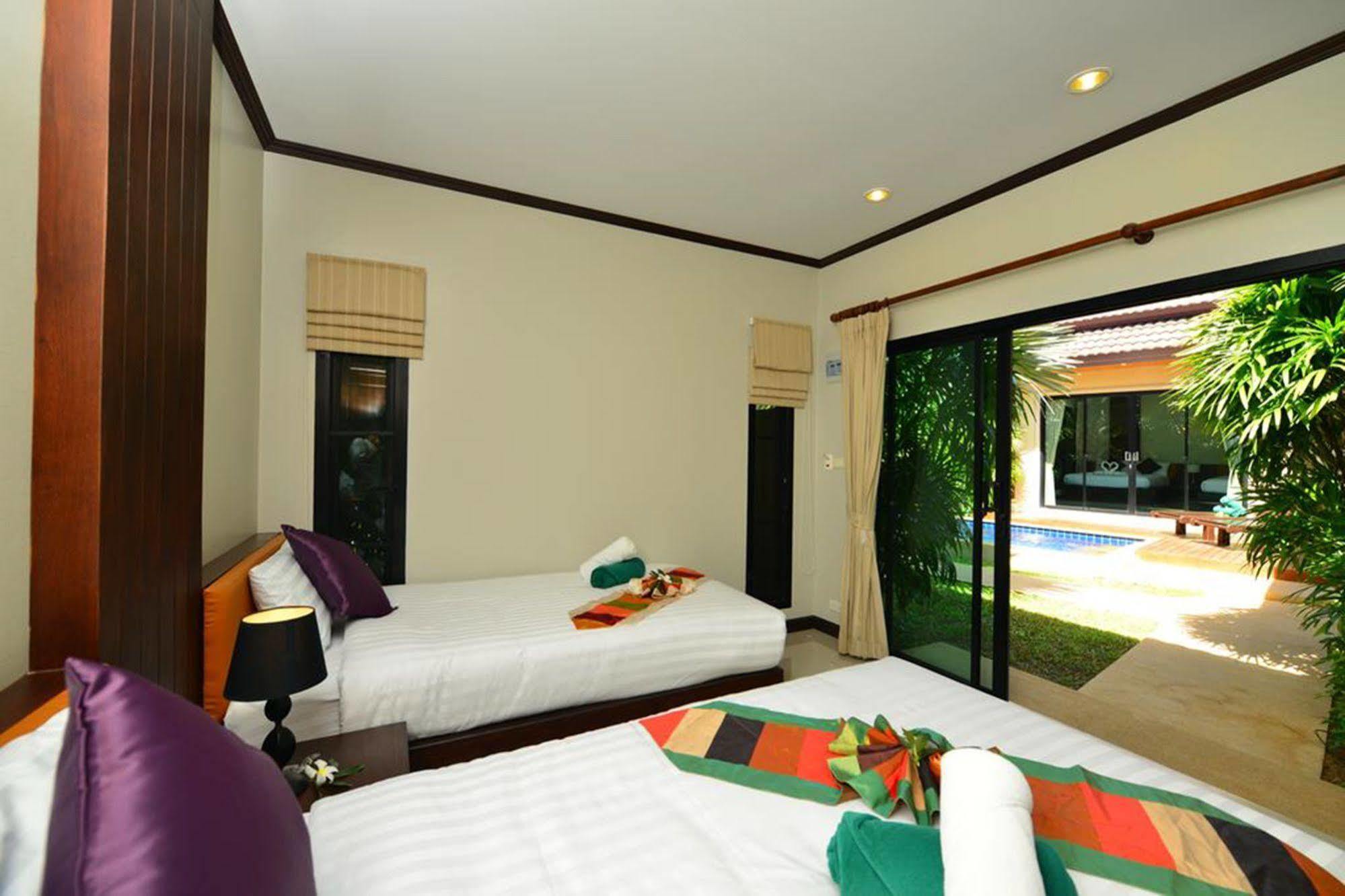 Naiharn Garden Villa Phuket Exterior photo