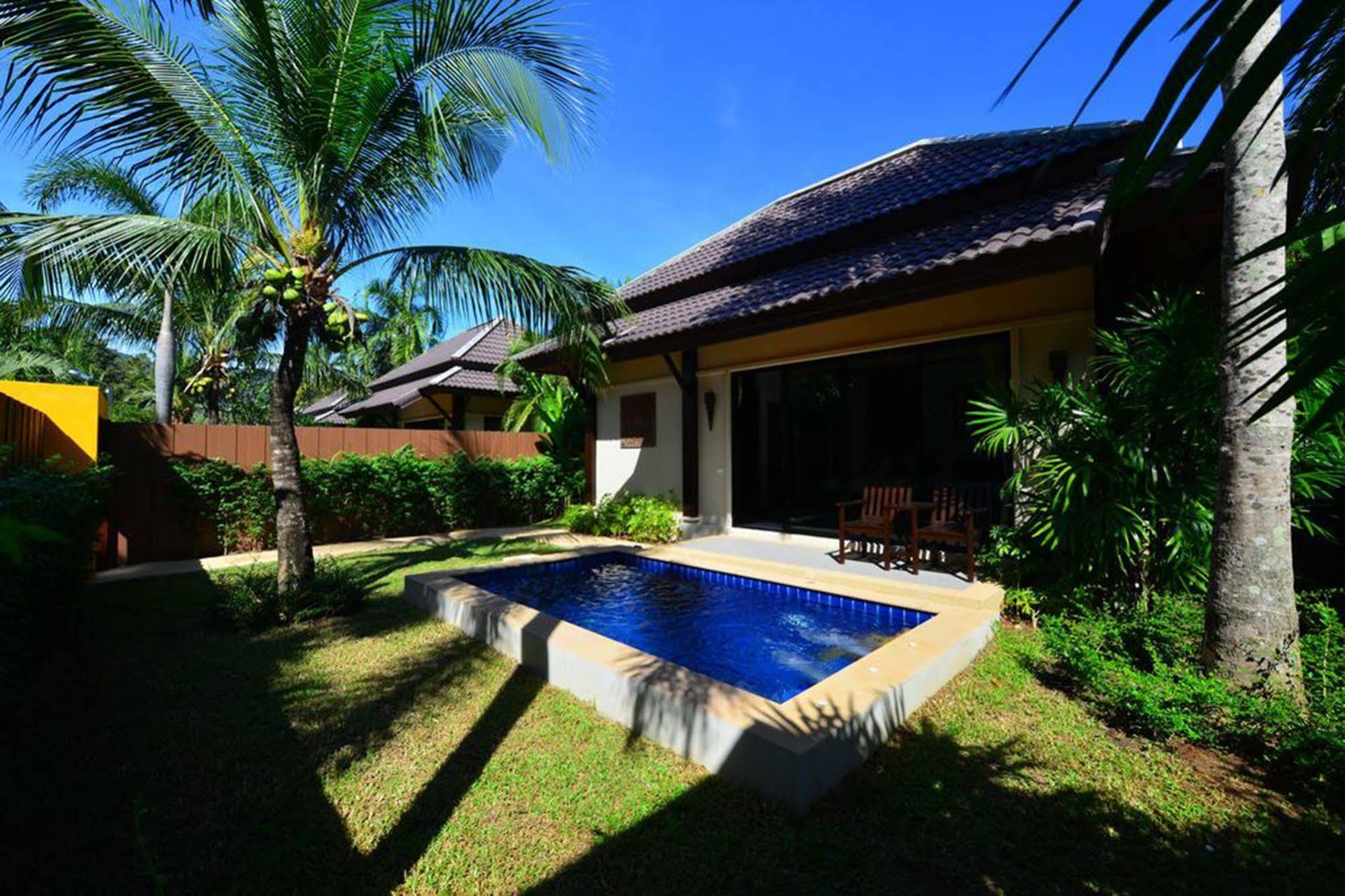 Naiharn Garden Villa Phuket Exterior photo