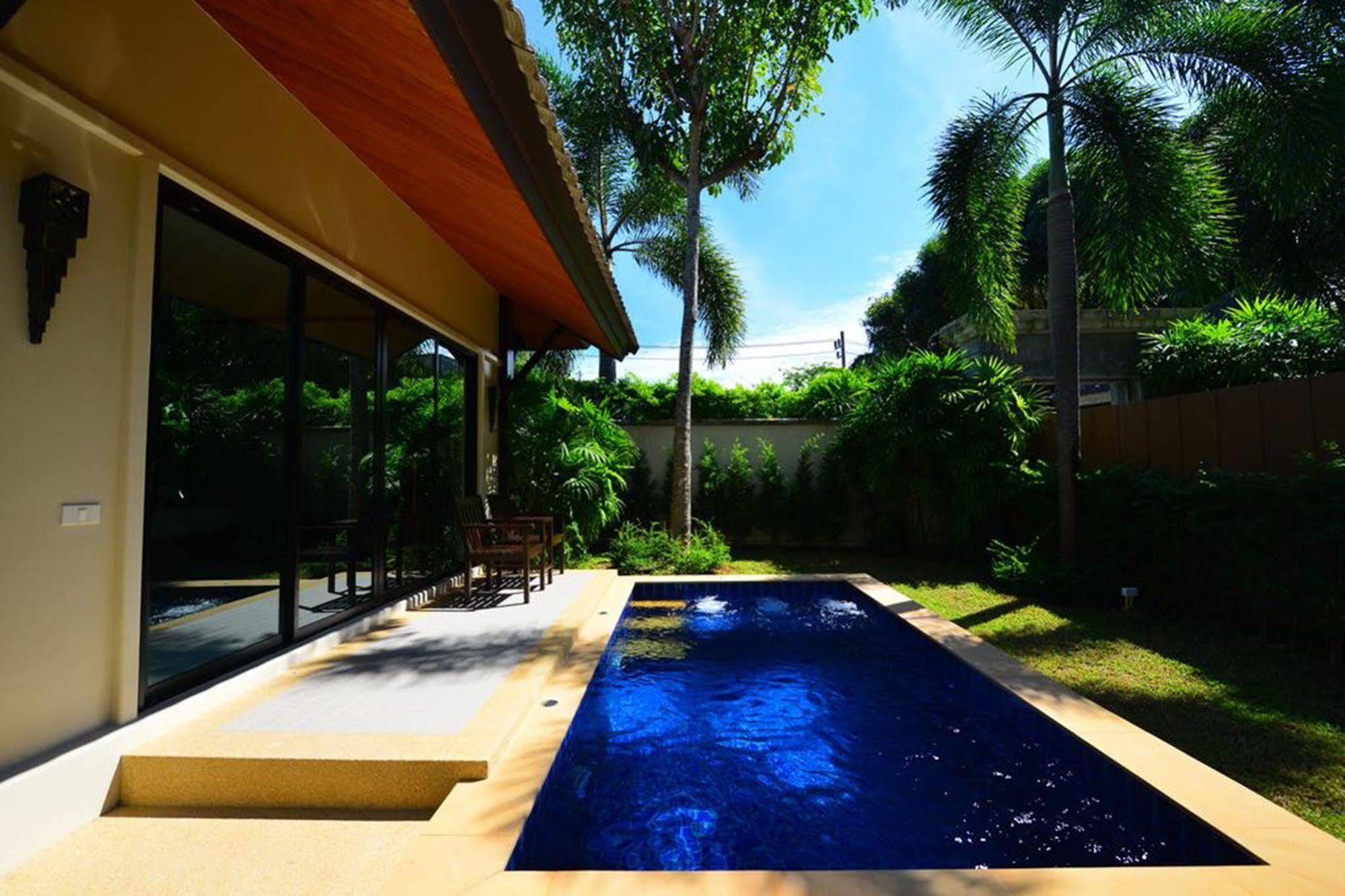Naiharn Garden Villa Phuket Exterior photo