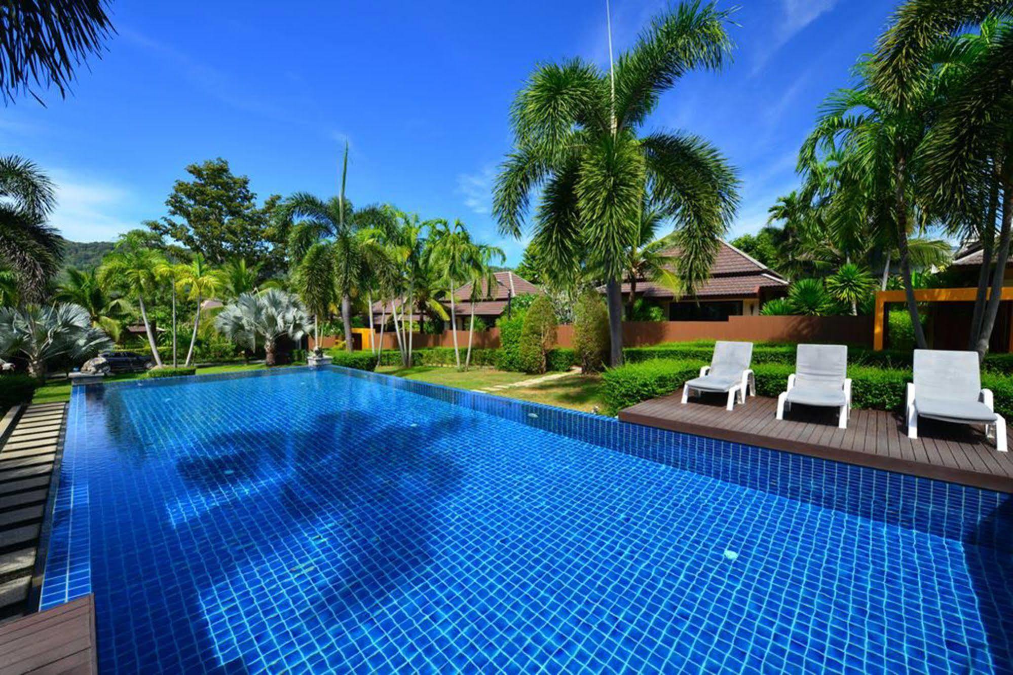 Naiharn Garden Villa Phuket Exterior photo
